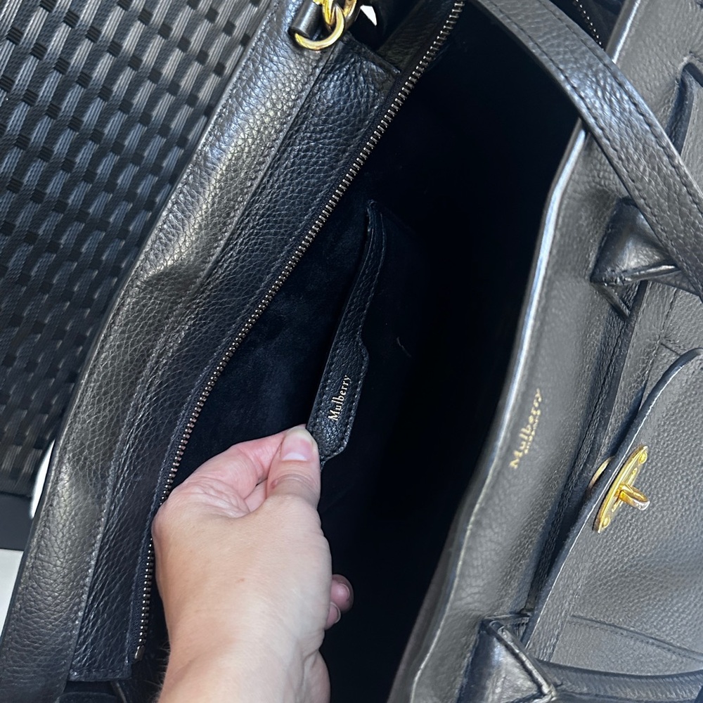 Mulberry Black Pebbled Leather Tote with Gold Hardware - Picture 7 of 12